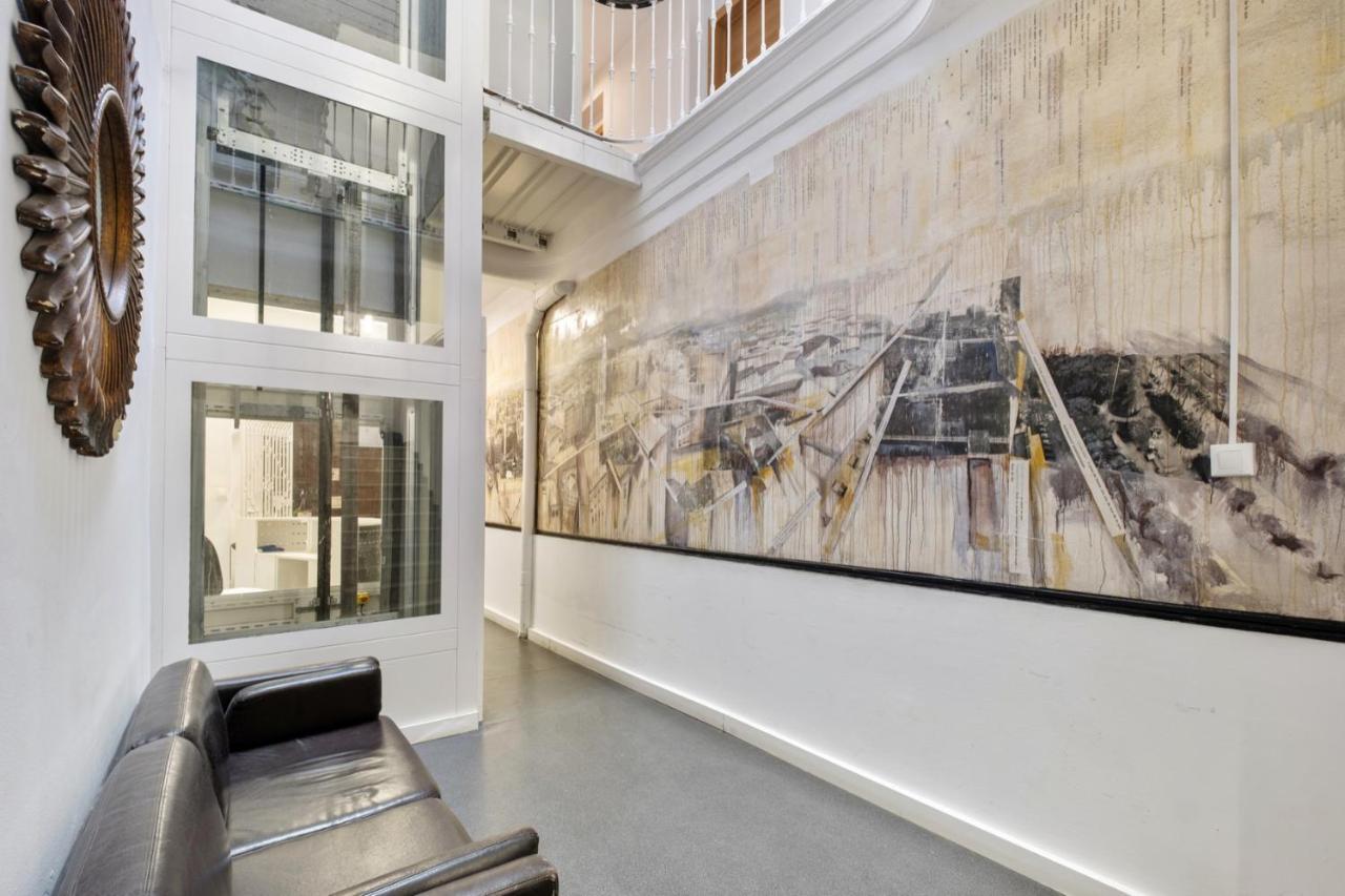 Malaga City Suites Экстерьер фото